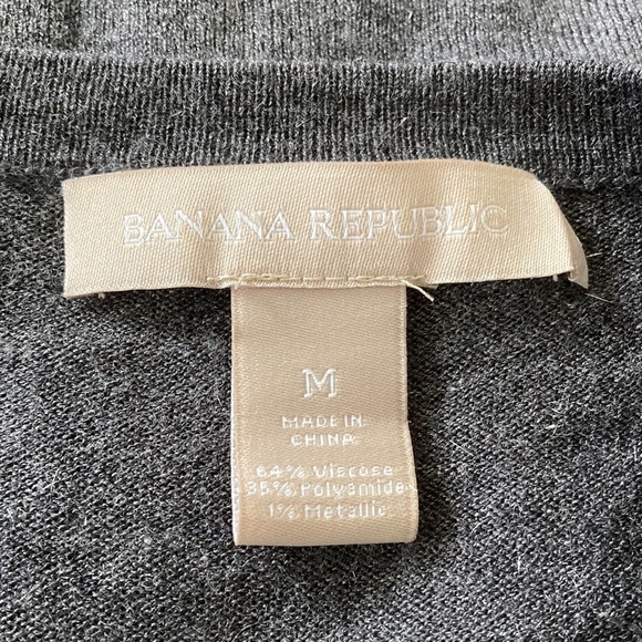 Banana Republic medium long sleeves top metallic threads gray v-neck - Picture 10 of 10